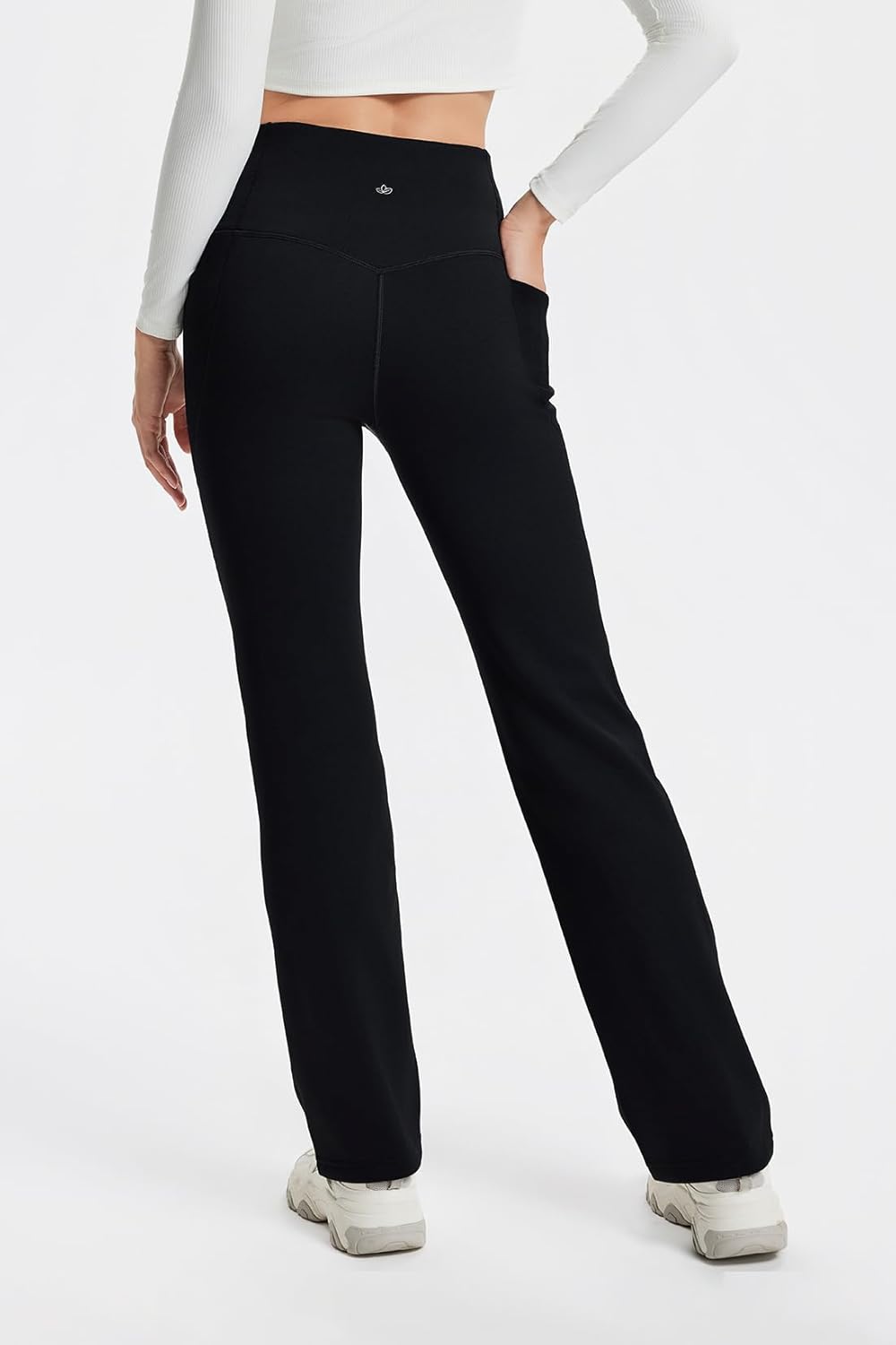 High Rise Thick Fleece Lined Straight Leg Thermal Sweatpants with Side Pockets